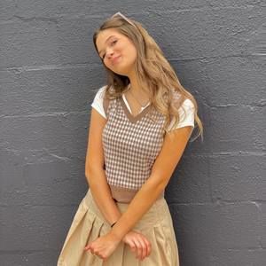 Meet your Posher, Grace